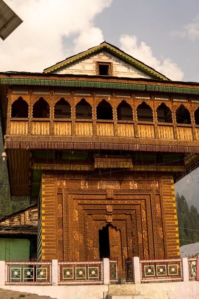 grahan village wooden temple