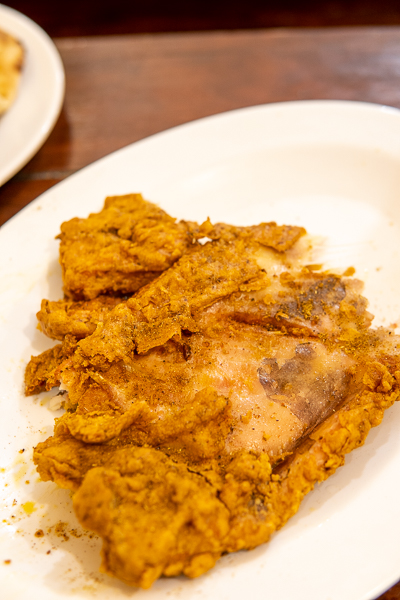 haji sardar fish best places to eat in lahore